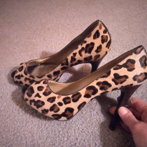 Nine West leopard print heels - Picture 7 of 9